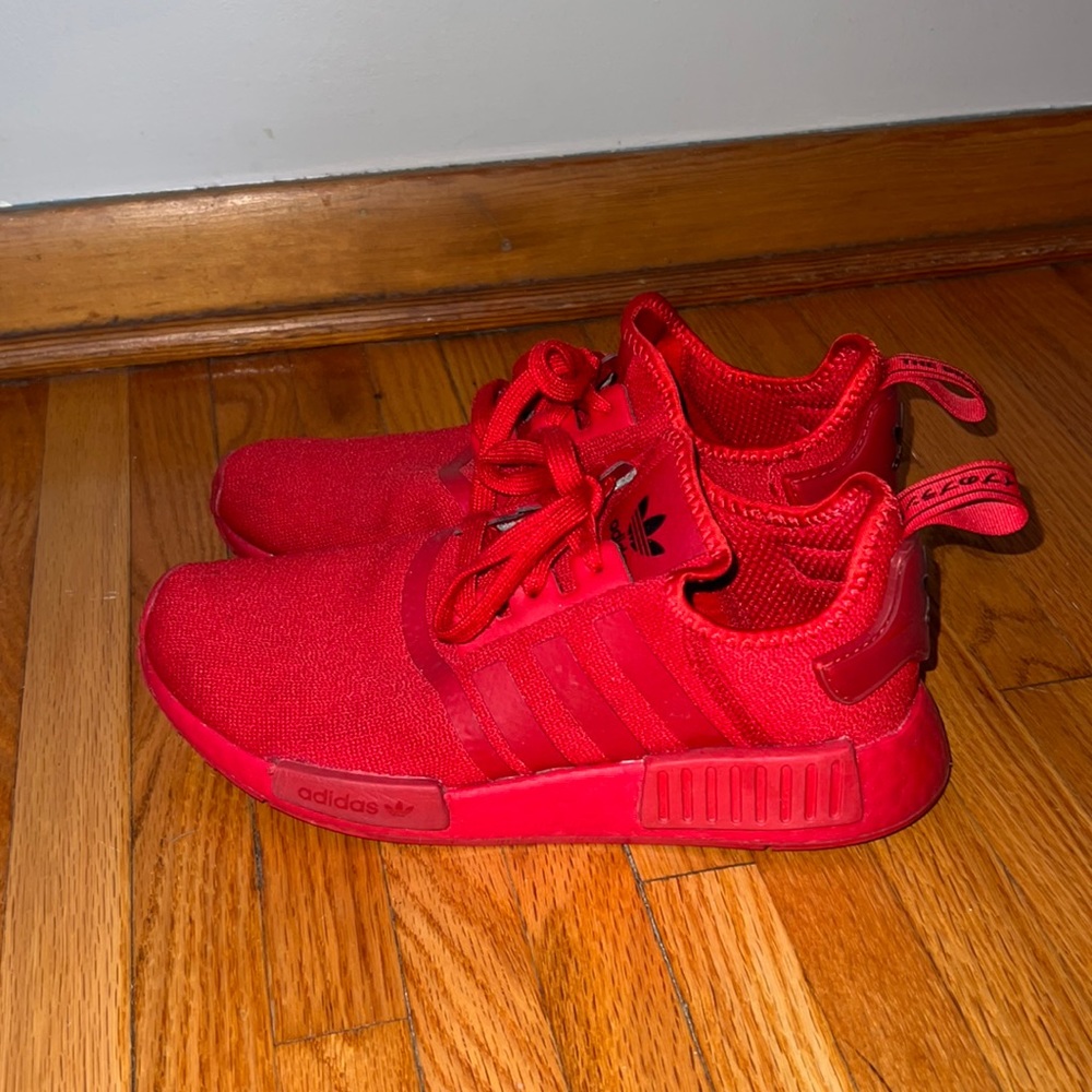 NMD_R1 Shoes 👟